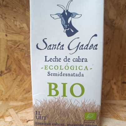Leche de cabra semidesnatada Santa Gadea 1L BIO